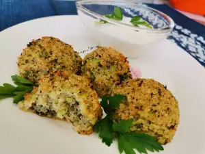 Frikadellen aus Quinoa und Brokkoli