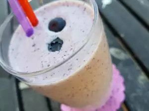Waldbeeren Eisfrappé