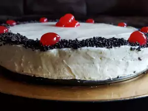 Einfache Torte aus Philadelphia und Mascarpone