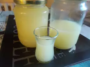 Zitrone, Knoblauch, Ingwer Drink bei hohem Cholesterinspiegel