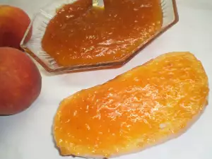 Pfirsichmarmelade im Ofen