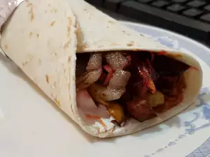 Mexikanischer Hähnchen Burrito