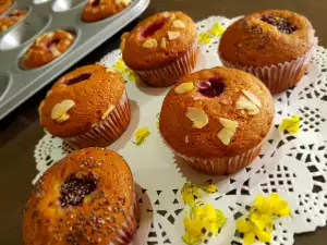 Schnelle Muffins mit gefrorenen Früchten