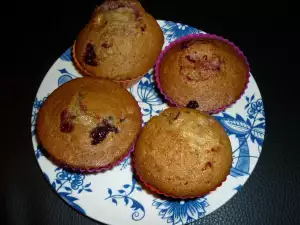 Einfache Muffins mit Marmelade