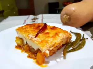 Moussaka mit Kürbis und ungewöhnlichem Belag