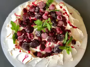 Unwiderstehliche Pavlova Torte