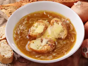 Klassische Zwiebelsuppe