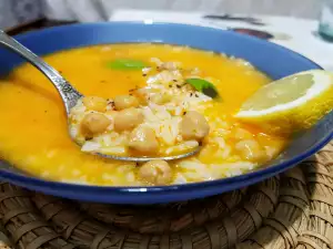 Günstige Reissuppe mit Kichererbsen
