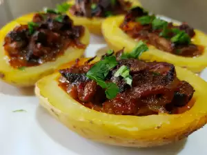 Vegane gefüllte Kartoffeln mit Pilzen