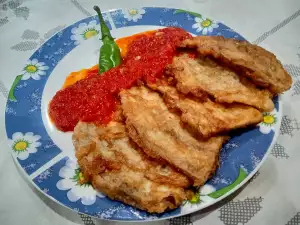 Panierte Auberginen mit Tomatensoße