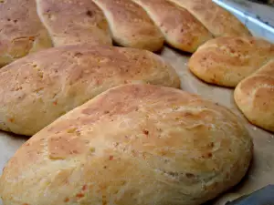 Leckere Brötchen mit Parmesankäse