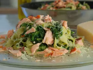 Fettuccine mit Lachs