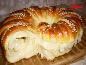 Schneckenbrot mit Weißkäse