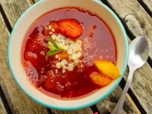 Sommerliche Fruchtsuppe