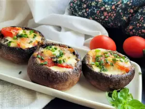 Gefüllte Portobello Pilze mit Speck und Käse