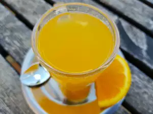 Orangenpunsch mit Rum