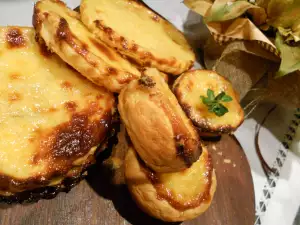 Pasteis de Nata (portugiesische Puddingtörtchen)