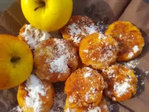 Vegane Apfelbuchteln