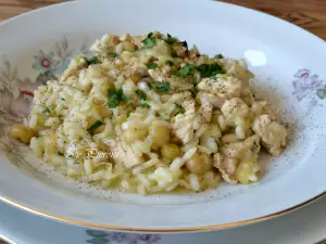 Risotto mit Hähnchen und Erbsen