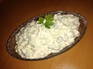 Eiersalat mit Essiggurken