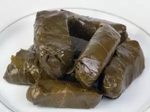 Dolmades - Griechische Weinblätter Röllchen