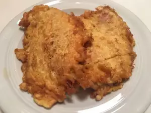 Schnitzel mit Käse auf Mailänder Art von 1960