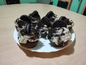 Schokomuffins mit Oreo Keksen