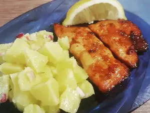 Lachs mit Honig und Sojasoße