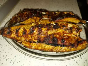 Gegrillte marinierte Makrele