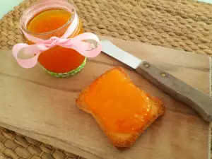 Hausgemachte Mandarinen und Orangen Marmelade