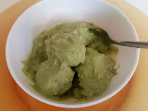 Keto-Avocado-Eis