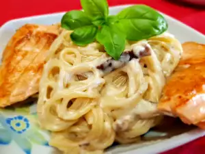 Spaghetti mit Lachsfilets