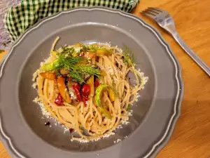 Pikante Vollkornspaghetti mit Gemüse