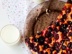 Sauerkirschkuchen mit Walnüssen