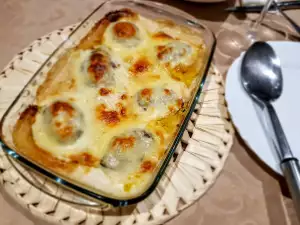 Gefüllte Kartoffeln mit Béchamelsoße