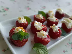 Gefüllte Erdbeeren