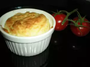 Mini Soufflés mit Ziegenkäse