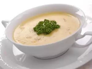 Kartoffelcremesuppe mit Sahne