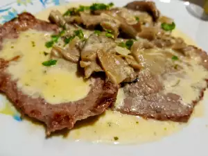 Rindfleisch Scaloppine in Pilzsoße