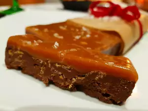 Schoko Turrón mit gesalzenem Toffee