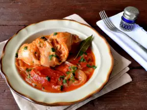 Kanincheneintopf mit Zwiebeln