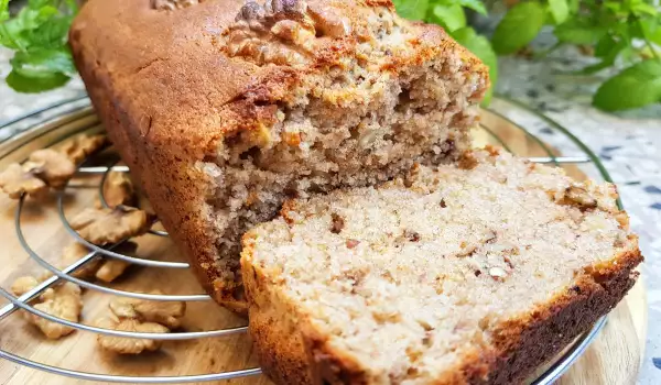 Vollkorn Bananenbrot mit Walnüssen