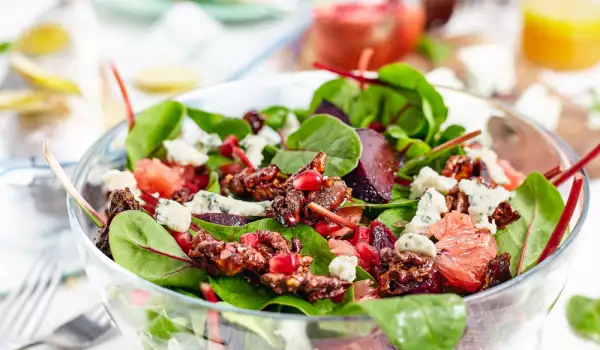Salat aus Rübenblätter
