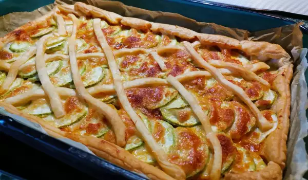 Herzhafter Butterpie mit Zucchini