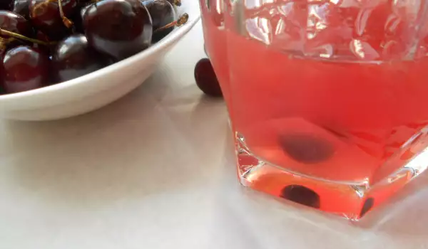 Cherry Godfather Cocktail