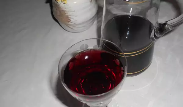 Hausgemachter Rotwein