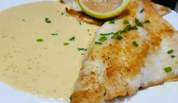 Doradenfilet in Buttersoße mit Pfifferlingen