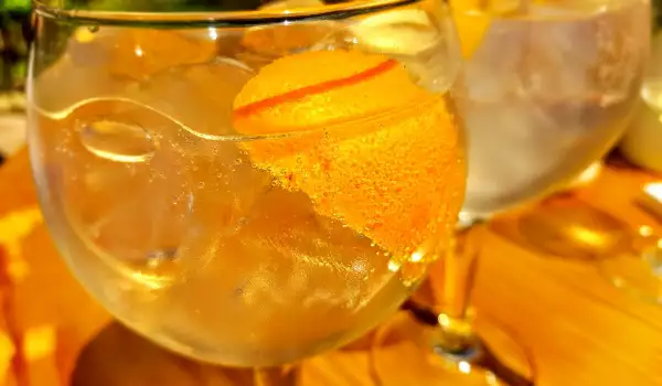 Orangen Gin Tonic
