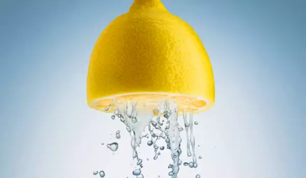 Was enthält eine Zitrone?