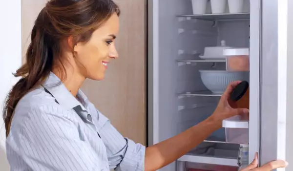 Wie kann man einen Kühlschrank abtauen?